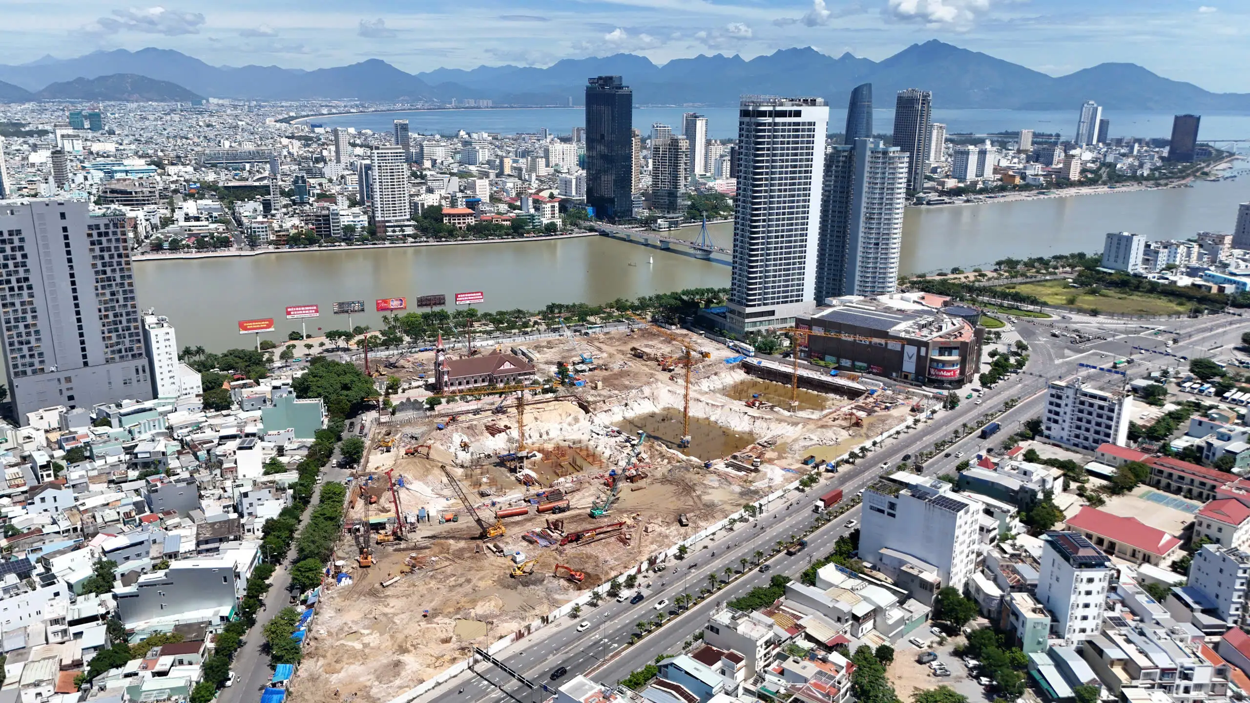 Tiến độ thực tế dự án tổ hợp căn hộ Capital Square cập nhật tháng 5 năm 2025